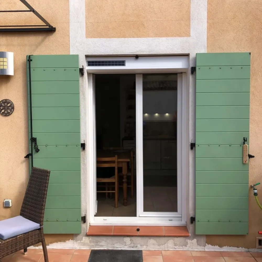 Menuiserie, vitrerie, serrurerie, agencement intérieur et vérandas-pergolas (4)