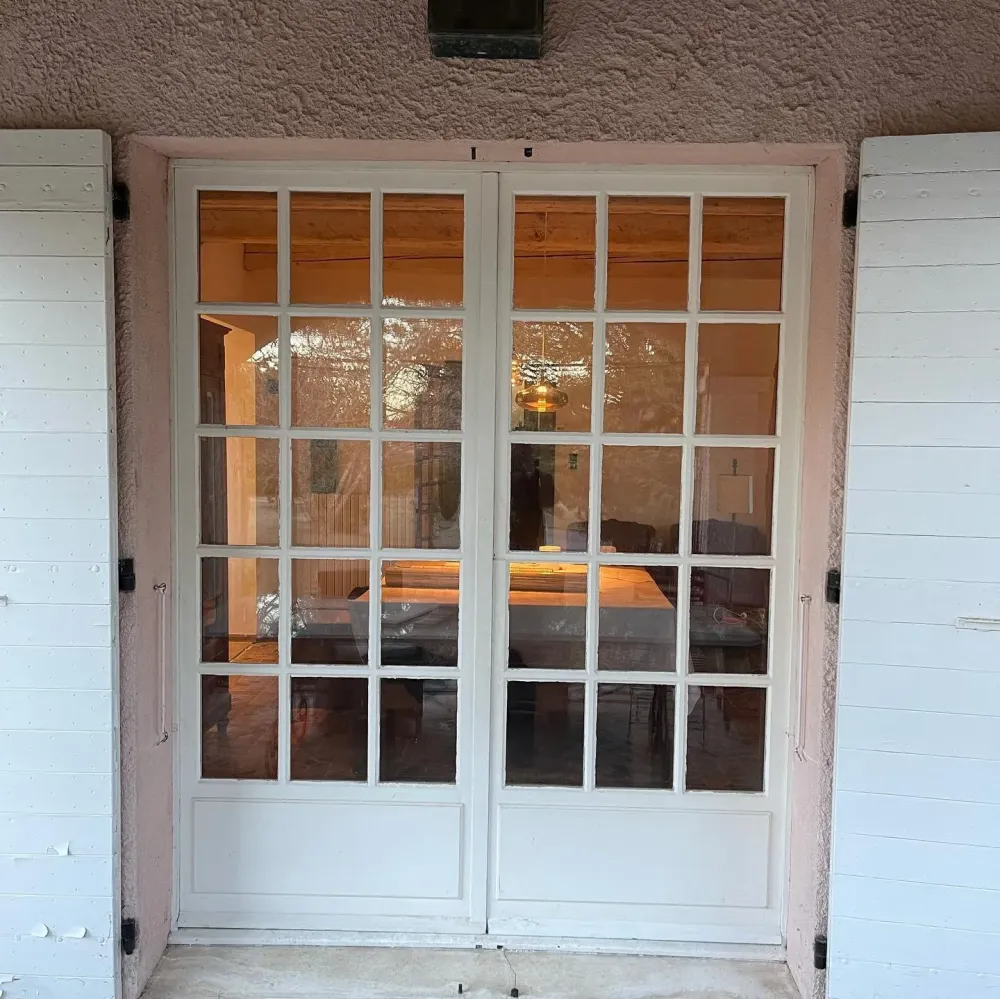 Menuiserie, vitrerie, serrurerie, agencement intérieur et vérandas-pergolas (8)